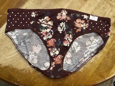 Cacique Mujer Talla Grande Algodón Hipster Borgoña Floral 26/28 Nuevo Con Etiquetas Foto 1 de 4