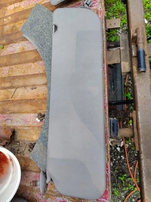 Солнцезащитные козырьки 1999 Ford e150 e250 E350 с фиксирующими зажимами - Изображение 1 из 4