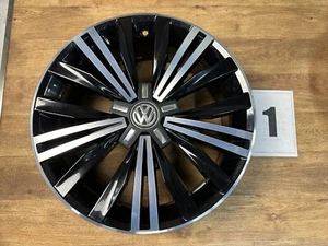 1x llanta de aluminio original Patagonia VW Tiguan 7x18 ET43 5NA601025C - Imagen 1 de 7
