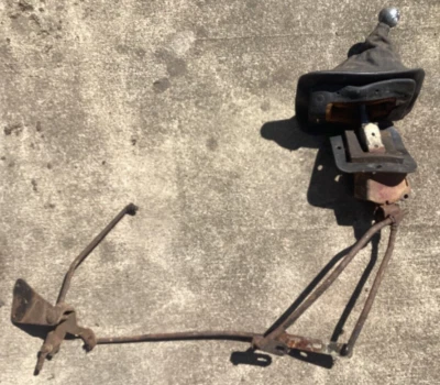 ITM Shifter & Linkage        Used       5603, 5607, 5611, 5612  1970-77 Camaro? - Image 1 of 4