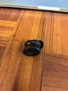Original Baltic Black Bose Sport True Wireless LEFT EARBUD ONLY TESTED - hva - Zdjęcie 1 z 2