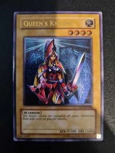 Queen's Knight Yu-Gi-Oh! EEN-EN004 Ultimate Rare - Picture 1 of 2