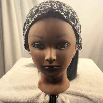 Women’s Black Headscarf Lightweight Fashionable Hair Wrap Accessory - Изображение 1 из 2