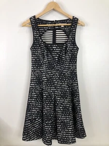 Banana Republic Women’s 6 Black Cream Stripe Lace Sleeveless Cocktail Dress - Picture 1 of 12