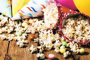 Palomitas Sombreros Fiesta Cumpleaños Celebración 200 Piezas SIN CAJA Rompecabezas NUEVO - Imagen 1 de 2