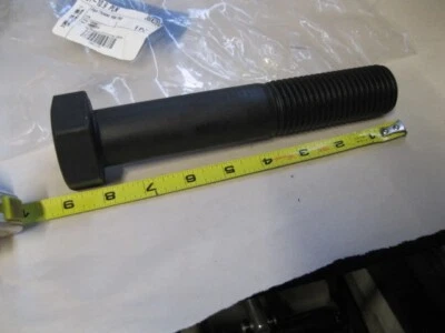 Tornillo métrico 36mm x 200mm 10.9 Foto 1 de 3