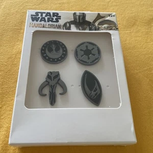 4 Star Wars Mandalorian-Pins / OVP - Bild 1 von 3