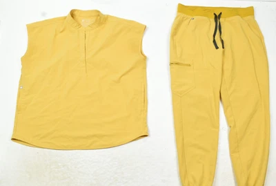 Conjunto Exfoliante Figs Rafaela Zamora Mujer Medio Amarillo Elastizado Sin Mangas Joggers Foto 1 de 4