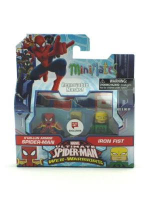 Marvel Minimates K'Un-Lun Armadura Homem-Aranha e Punho de Ferro Walgreens Exclusivo - Imagem 1 de 4