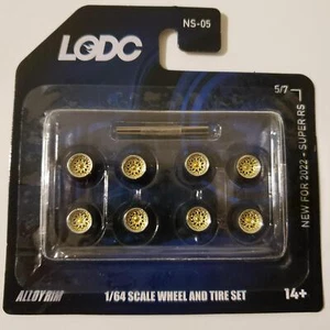 LODC Series 2 Ruote Super RS 8 mm NS-02 5/7 Cerchio Cromato con Inserto Oro 1:64 - Foto 1 di 2