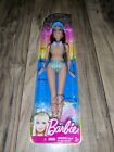 Poupée Barbie en bikini maillot de bain vêtements de plage Mattel 2012 NEUF