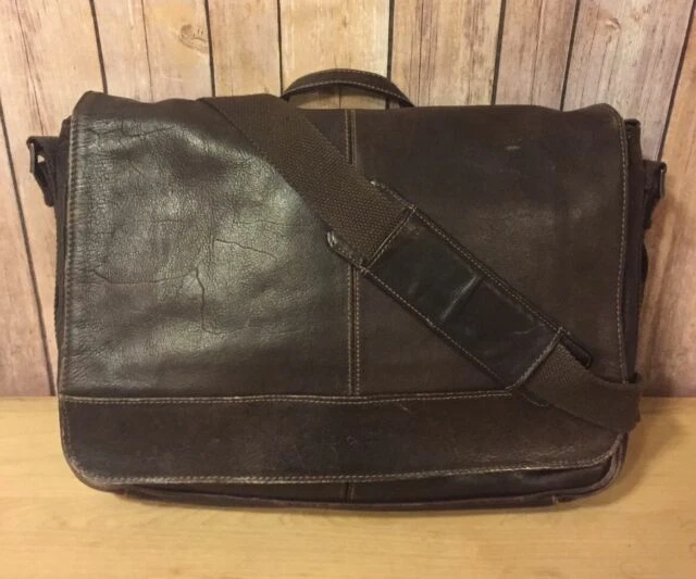 Bolso Mensajero Kenneth Cole Risky Business 14"x9"x22" - Negro Foto 1 de 1