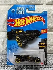 Hot Wheels DC TREASURE HUNT TH Batman 5/5 Justice League Batmobile 220/250 Black - Picture 1 of 5