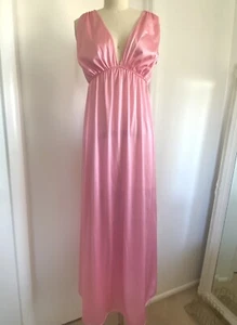 Vintage 60s Pink Empire Waist Pennys Gaymode 100% Nylon Long Nightgown Sz S - Picture 1 of 4