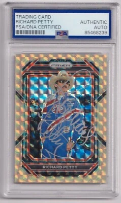 Tarjeta autógrafa firmada por Richard Petty Panini Prizm Nascar 2023 con certificación PSA ADN Foto 1 de 2