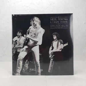Neil Young & Crazy Horse market square arena 1986 vol2 double vinyl record - Picture 1 of 2