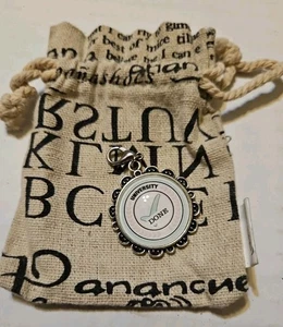 Brand New Plunder Charm "UIVERSITY DONE" - Picture 1 of 2