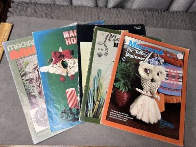 VTG Macrame Animal Art Books Booklet Patterns Crafts Susan Shwartz Lot - Image 1 of 4