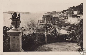 Marseille La Corniche et les Isles vues de la Rèserve f.p. - Foto 1 di 1
