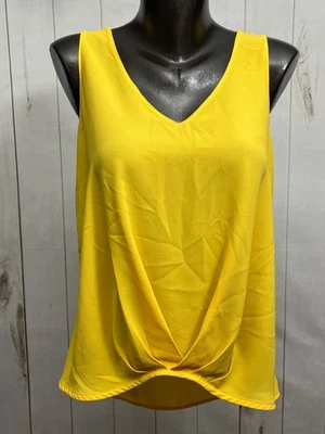 Regata Lush Gathered bainha bolha gola V sem mangas M amarela manteiga - Imagem 1 de 4