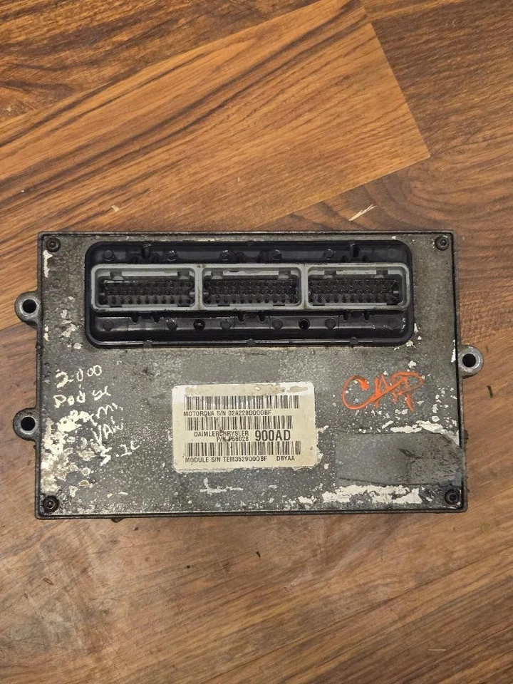 2000 Dodge Ram Van 2500 ecm ecu pcm motor computador caixa P56028900AD 5.2L - Imagem 1 de 1