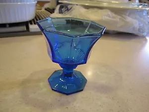 Champagne/Sherbet alto 4" blu ottagonale cristallo indipendenza vintage - Foto 1 di 5