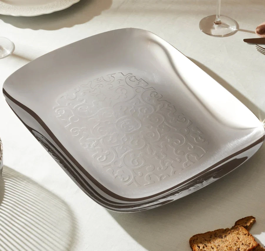 ALESSI VASSOIO RETTANGOLARE 45 X 34 CM IN ACCIAIO INOX - DRESSED - Immagine 1 di 1