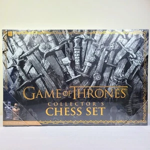 Game of Thrones Collector's Chess Set | Collectible 32 Sculpt Chess Pieces NEW - Picture 1 of 4