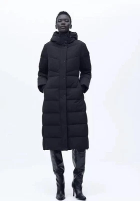 Zara Fitted Hooded Down Jacket with Water and Wind Protection Black Size S - Image 1 of 4