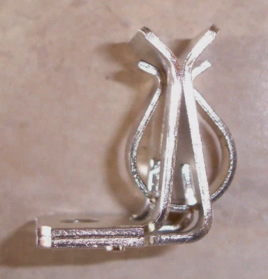 Clip de enchufe medidor de repuesto obsoleto Challenger Westinghouse Thomas & Betts Foto 1 de 4