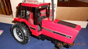 Ertl International 5088 Tractor With Cab 1/16 Scale Diecast 2-tone Color Rims NI - Picture 1 of 10