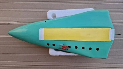 MINI   ECO    - Rennboot - Bild 1 von 4