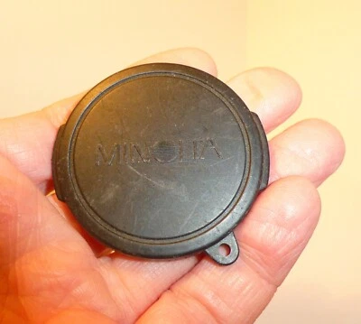 VINTAGE MINOLTA PUSH FIT LENS CAP , PUSH FITS ONTO 46mm FILTERS - Image 1 of 2