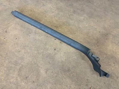 Listón de entrada derecho Audi TT 8N Roadster revestimiento espacio para los pies 8N7853906A verde Foto 1 de 4