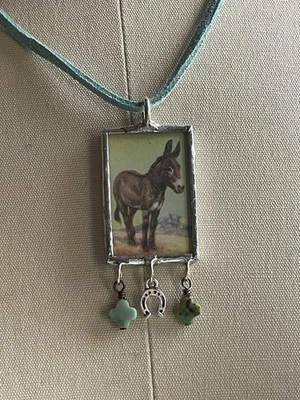 Collar Burro Vidrio Soldado Granja Vaquera Casa Núcleo Caballo Mula  Foto 1 de 4