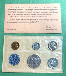 1962 US Mint 5-piece .90 SILVER PROOF SET - Picture 1 of 2