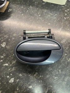 Vauxhall Corsa C 2001 - 2006 Front Passenger NSF Door Handle In Blue Z168 HZH19 - Picture 1 of 9