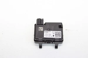 2018-2023 CHEVROLET TRAVERSE REMOTE DOOR LOCK CONTROL RECEIVER MODULE OEM - Picture 1 of 4