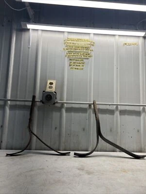 1947-1955 Chevrolet Chevy Pickup Truck Front Bumper Bracket Steel Set Original Foto 1 de 4