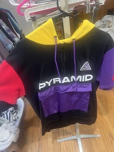 Schwarz Pyramide Pullover Kurzarm Hoodie Brandneu Fronttasche Reißverschluss - Large - Bild 1 von 5