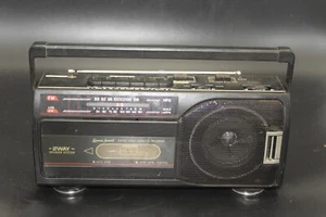 Lenoxx Sound AM/FM Radio Cassette Recorder model CT-79 black portable - Picture 1 of 7