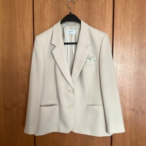 Delmod Beiger Blazer, Jacke Gr 42 wNeu - Bild 1 von 6
