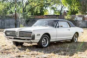 1968 Mercury Cougar XR-7 (weiß schwarz Vinyl) POSTER | 24x36 Zoll | Oldtimer - Bild 1 von 1