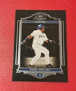 2004 Donruss Timeless Treasures Tony Gwynn /999 San Diego Padres #44 HOF