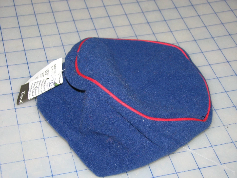 * EE. UU. Micro Azul Marino Rojo Ribete Polar Poliéster Adulto Invierno Sombrero Frío Gorro Foto 1 de 1