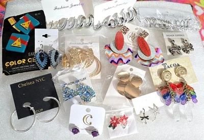 Lote de joyas de moda todos los pares de pendientes en tarjetas de tienda Foto 1 de 4