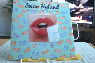 J6-BRIAN HYLAND-SEALED WITH A KISS-UK LP-NM-    Brian Hyland - Image 1 of 2
