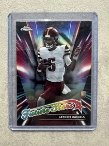 Jayden Daniels RC Washington Commanders Topps Chrome Future Stars Football 2024 - Bild 1 von 2