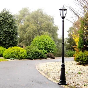 New Ivory & Deene Black Solar Garden Lamp Post Outdoor Driveway LED Mood Light - Picture 1 of 7