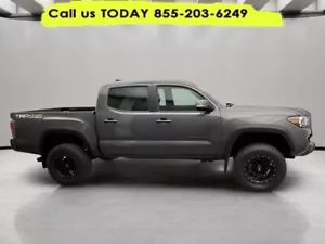 2021 Toyota Tacoma TRD Off-Road - Picture 1 of 28